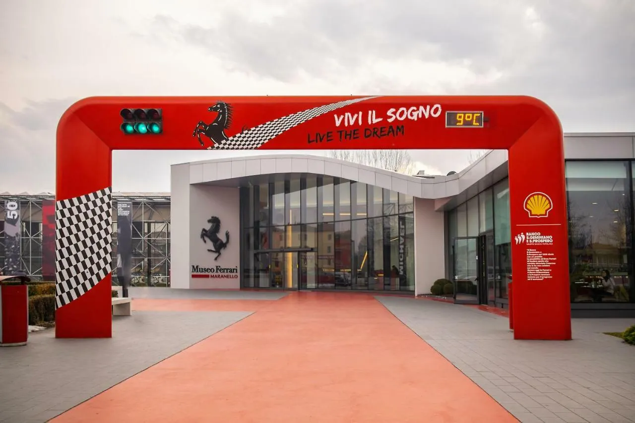 Bed and Breakfast Red One Maranello 0*,